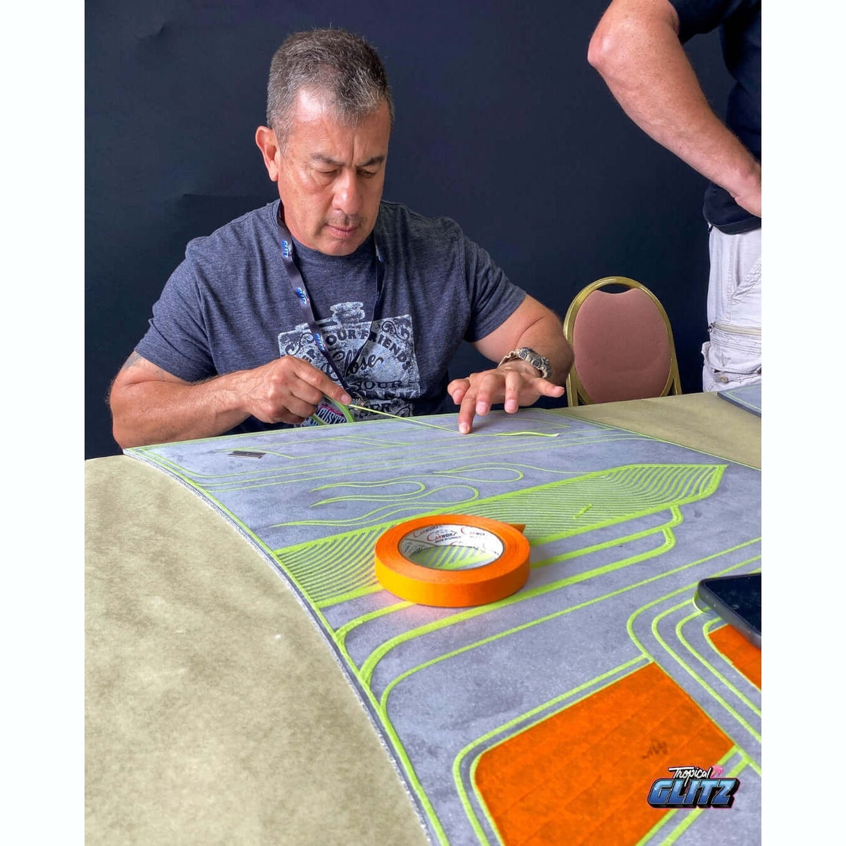 Custom Paint Tricks 3.0 with K-Daddy- Video Tutorial - Tropical Glitz