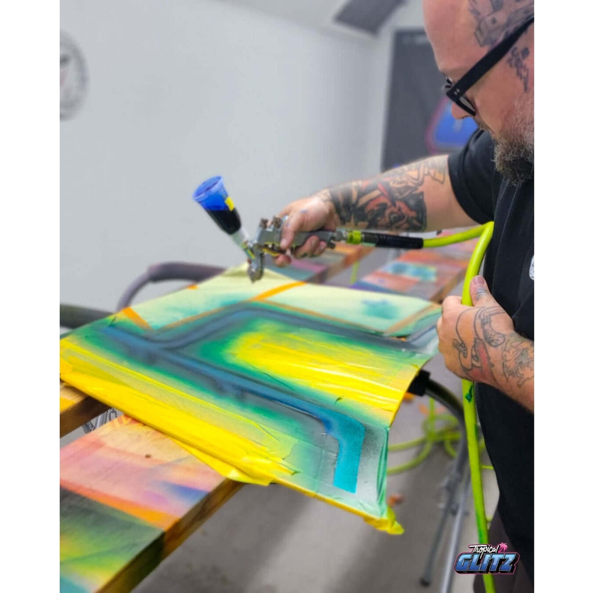 Custom Paint Tricks 3.0 with K-Daddy- Video Tutorial - Tropical Glitz