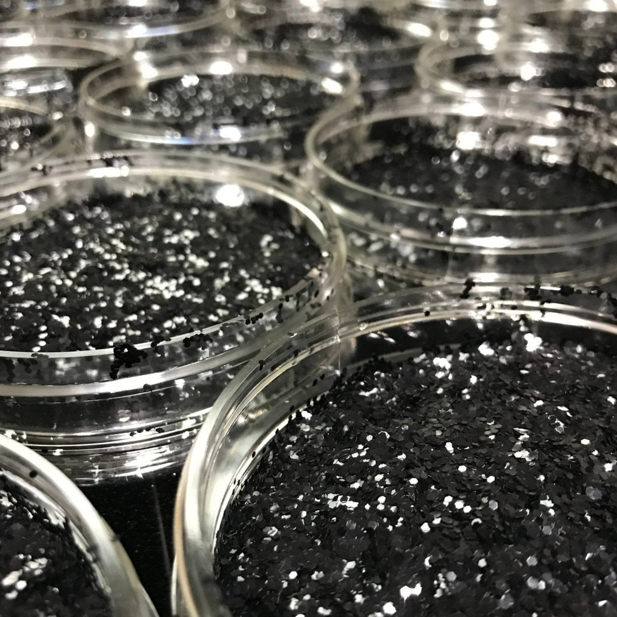 Black Onyx Metal Flake - Tropical Glitz